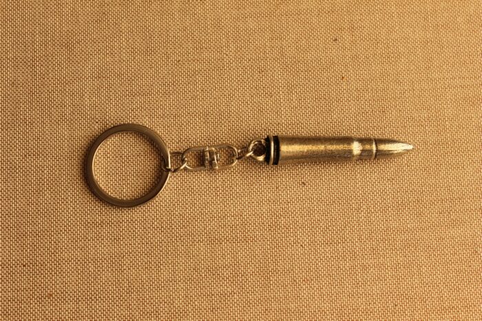 Brelok z nabojem kolor srebrny - #128+ - obrazek 1