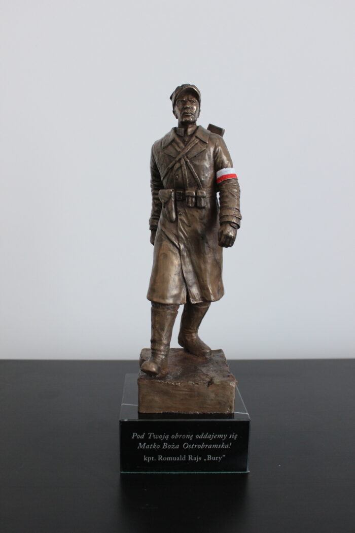 Komendant "Bury" - statuetka - obrazek 1